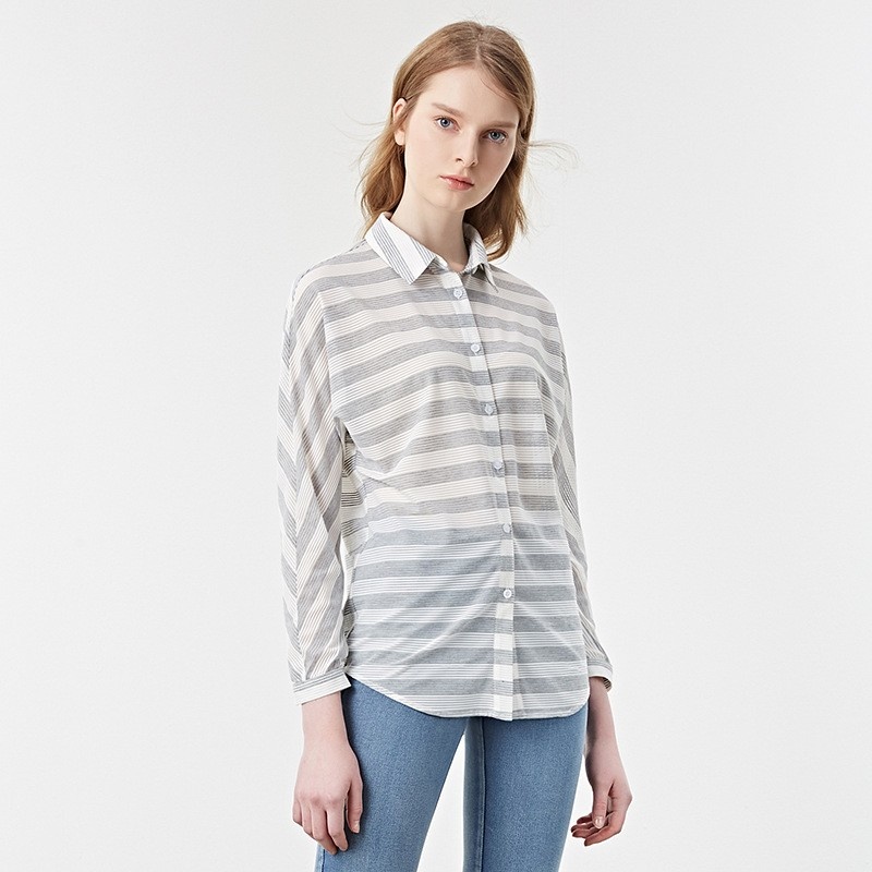 Simple Casual Fresh Stripes Back Split Shirt | VoguesUs