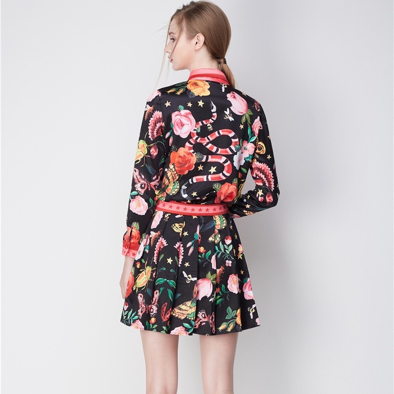 Mignonne Et Douce Broderie Florale Shirt Et Mini-Jupe Costume Avec