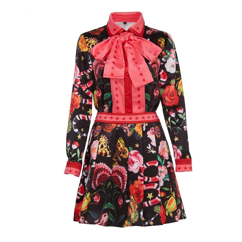 Mignonne Et Douce Broderie Florale Shirt Et Mini-Jupe Costume Avec