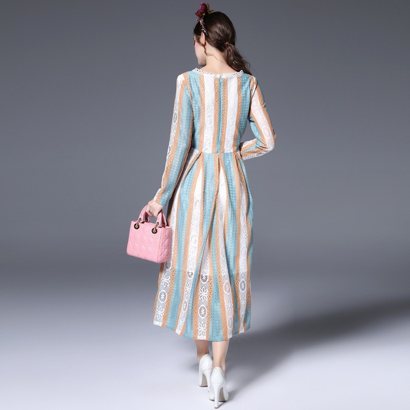 Multi Color Stripe Manches Longues Midi Robe Avec Détail De Dentelle | VoguesUs