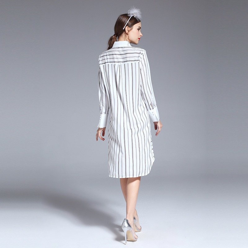Colegio De Estilo A Rayas De Cuello Alto Vestido Midi