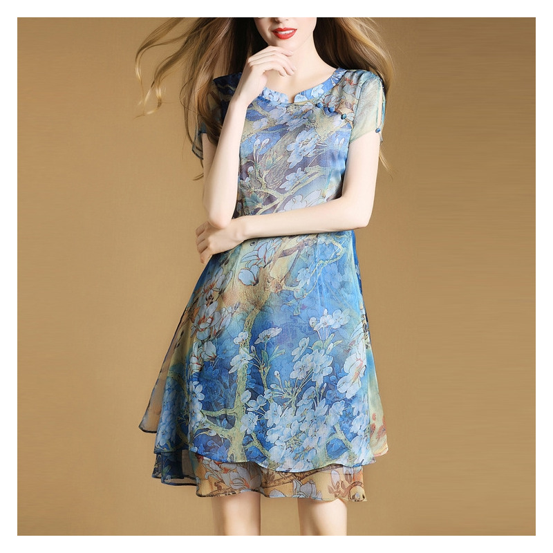 À Base De Bleu Imprimé Floral Col Rond Midi Robe | VoguesUs