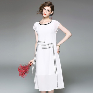 New Look Summer Sleeveless Silk Dress With Contrast Collar And Tie