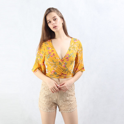 Nouveau Look De La Moitié De La Manche Sexy V Cou Imprimé Floral Jaune Blouse | VoguesUs