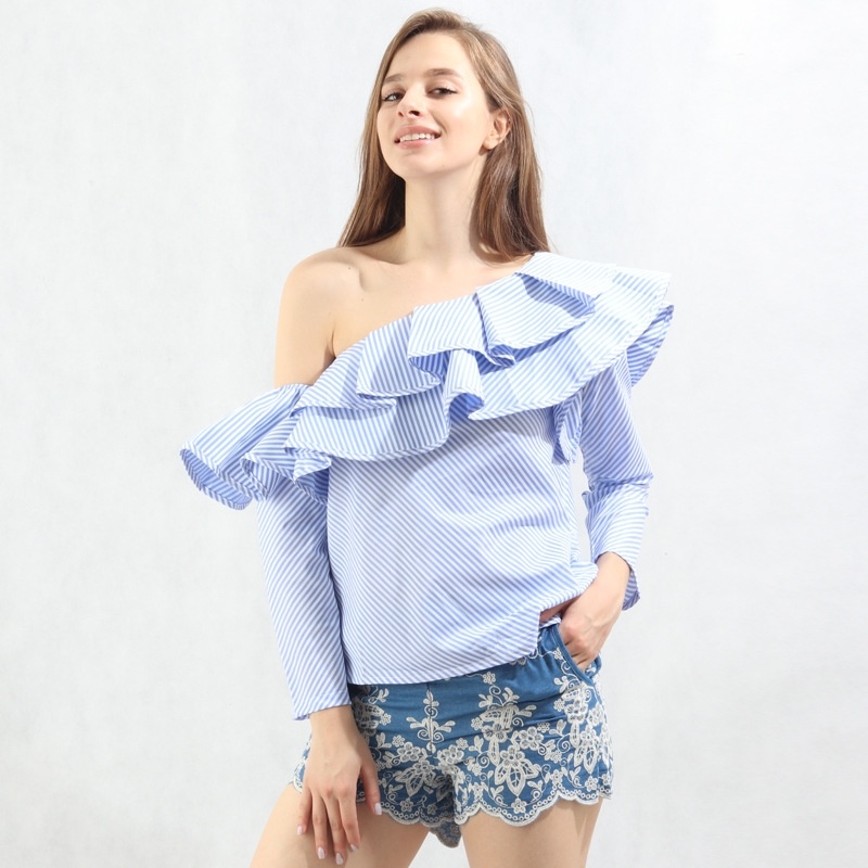 La Mode Une Épaule Asymétrique À Volants Devant-Shirt | VoguesUs