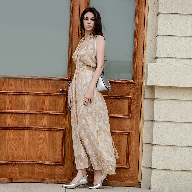 De La Moda Sin Mangas De Cuello V Profundo De La Impresión Floral