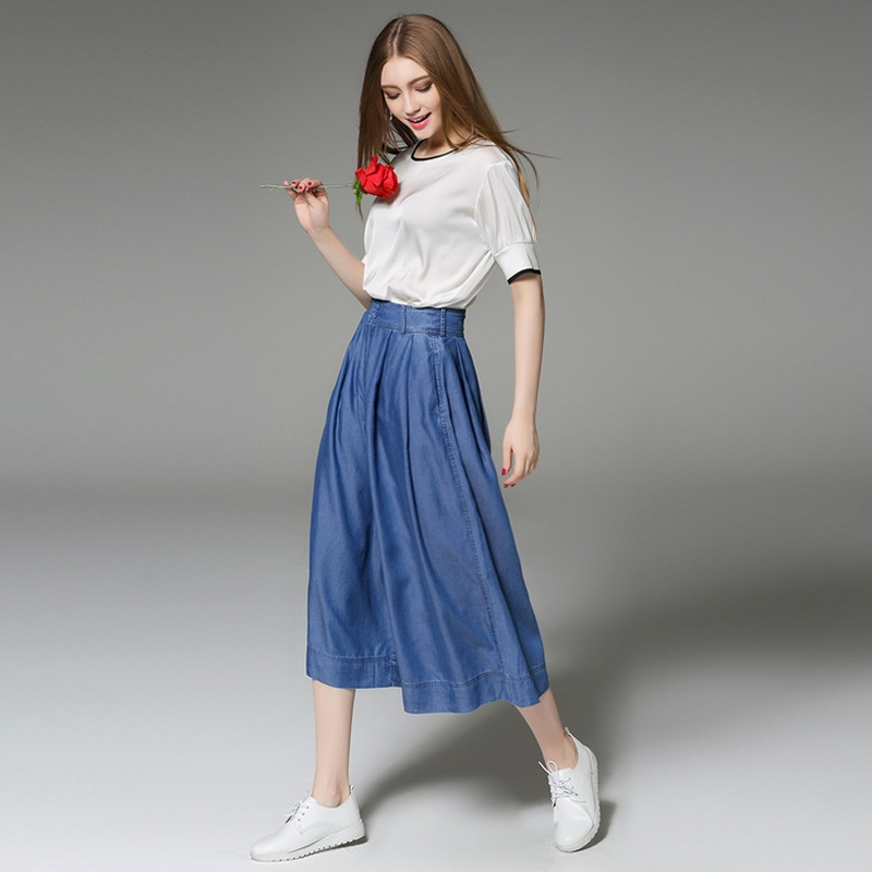 Simple Round Neck Short Sleeve Pure Silk T-shirt With Contrast Collar