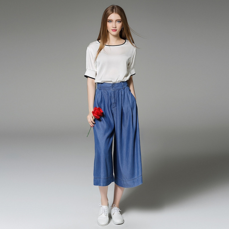 Simple Round Neck Short Sleeve Pure Silk T-shirt With Contrast Collar