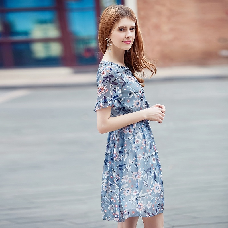Elegant V Neck Chiffon A Line Dress With Bow Tie Neck Detail |