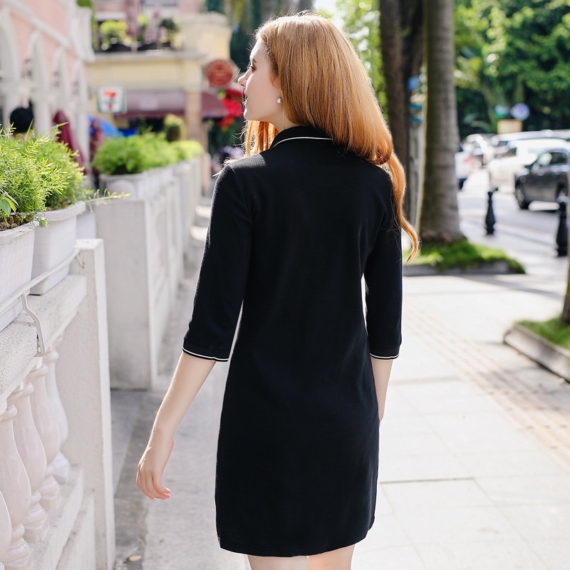 Black Lapel Floral Embroidered Half Sleeve Knit Mini Dress | VoguesUs
