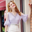 Lace Cutwork V-Kragen Lavendel Flöte Ärmel Shirt