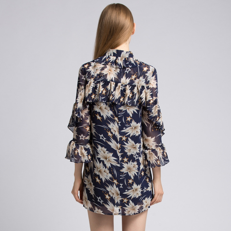 Manga Larga Estampado Floral Cuello Alto Vestido Con Detalle De Collar