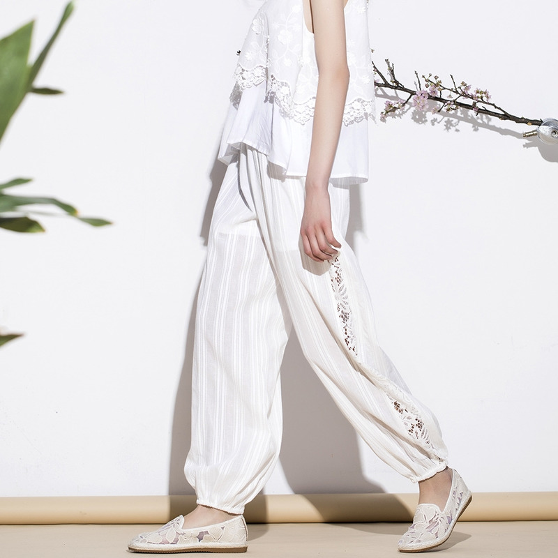 Côté Dentelle Cutwork En Coton Décontracté, Un Pantalon En Vrac | VoguesUs