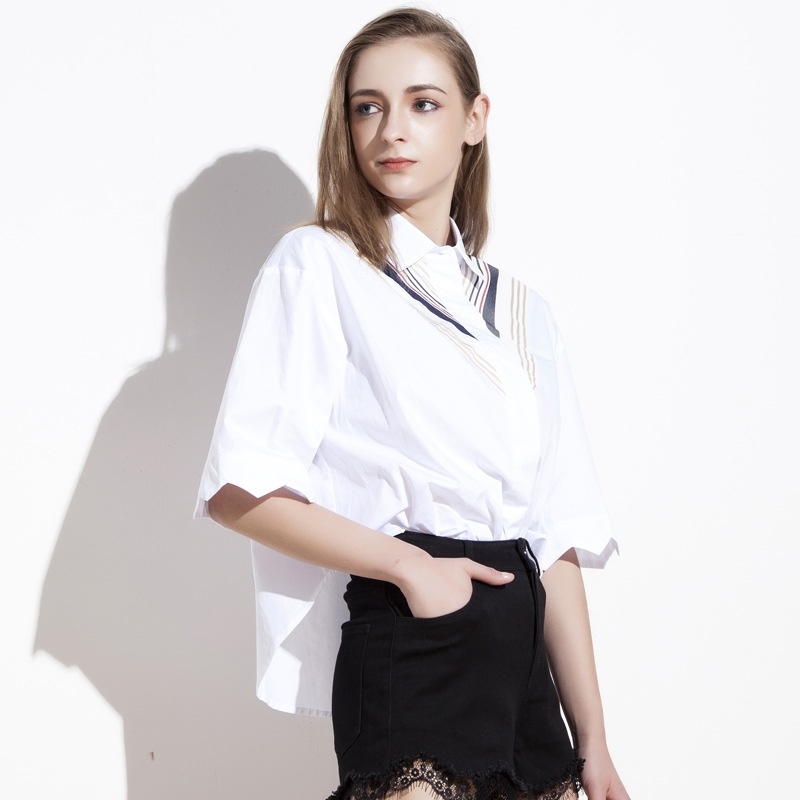 Blanc Polo Col V Épissé Lâche La Moitié De T-Shirt À Manches | VoguesUs