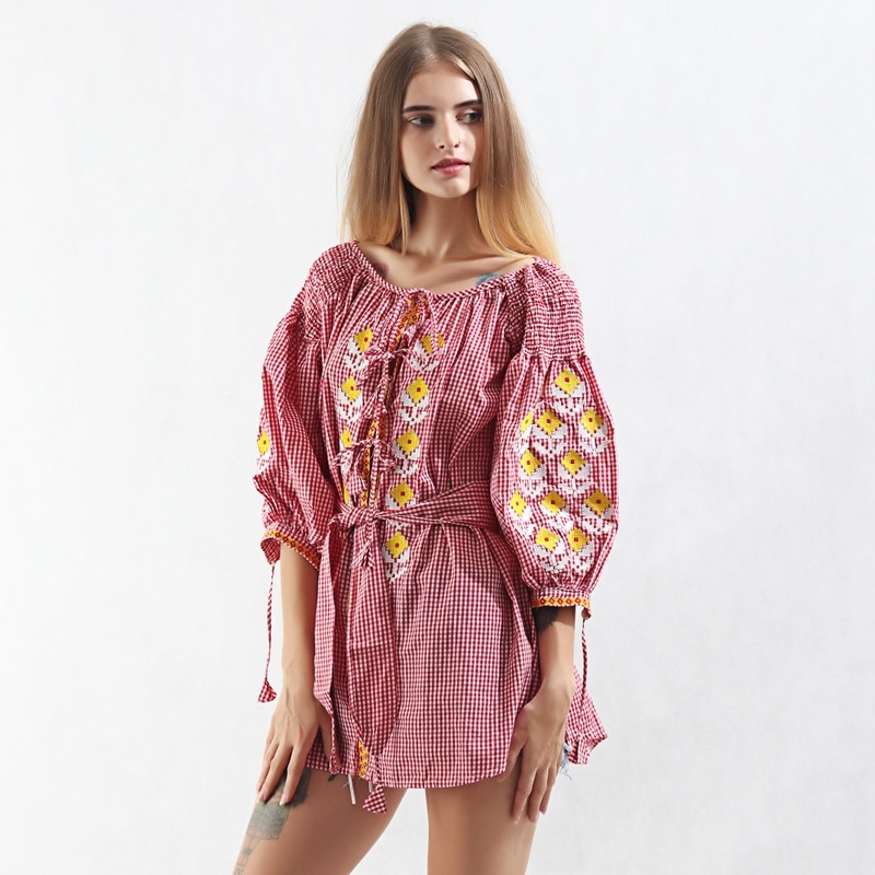 Bohemio Cuadros Rojos En La Mitad De La Manga De Cambio De Vestido