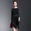 Noir Col Rond Impression Asymétrique Robe À Franges Avec Détail De La Ceinture De