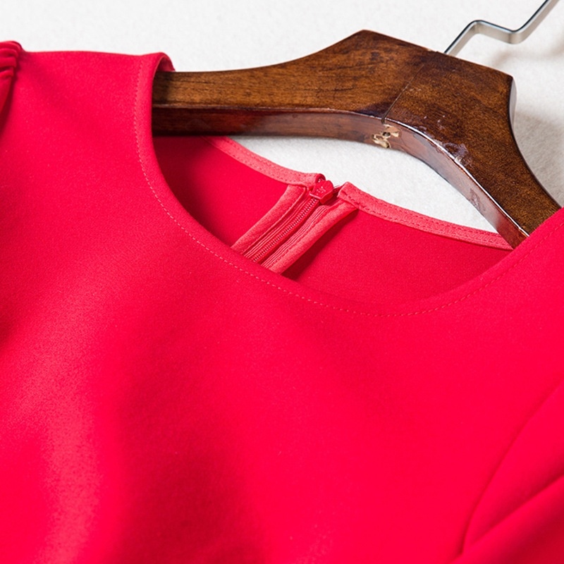 Round Neck Petal Ruffle Sleeve Shift Dress | VoguesUs