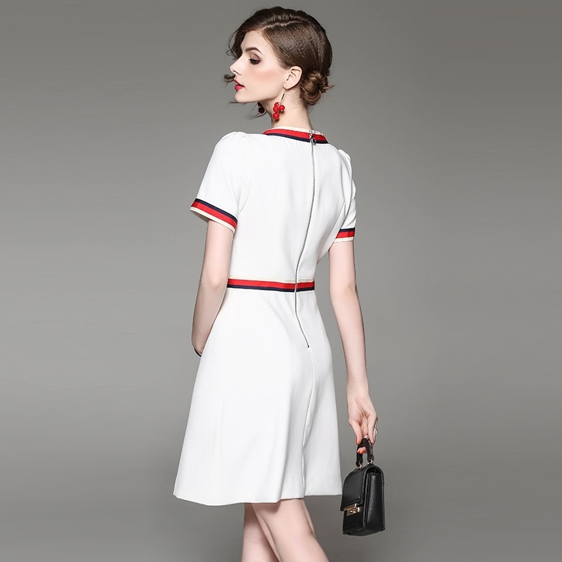 Short Sleeve V Neck Contrast Color Detail Dress | VoguesUs
