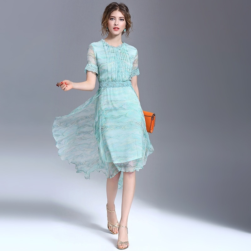 Élégant En Soie Col Rond Double Couche Floral Imprimer Robe Avec De La Dentelle