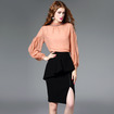 Cuello Alto De Manga Larga Blusa De Seda Con Cuentas De Collar De Detalle