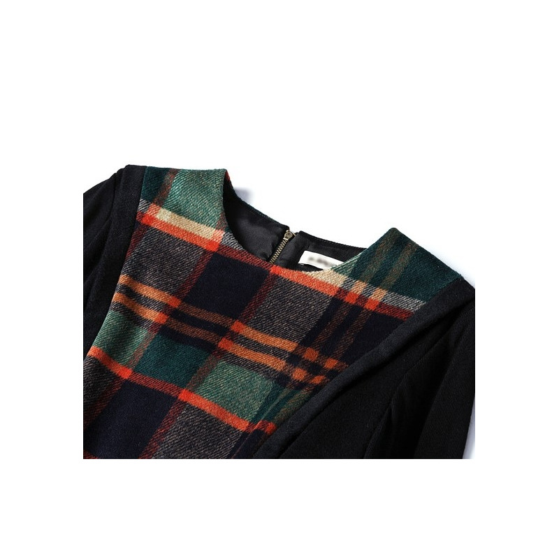 Round Necked Checked Knitted Spliced Woolen Dress | VoguesUs