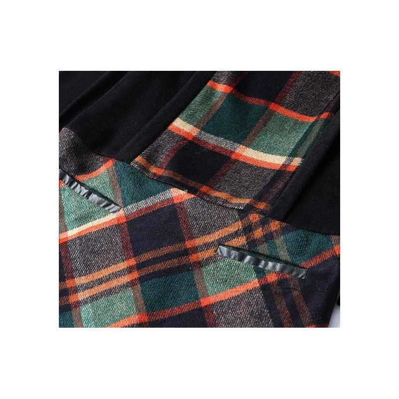 Round Necked Checked Knitted Spliced Woolen Dress | VoguesUs
