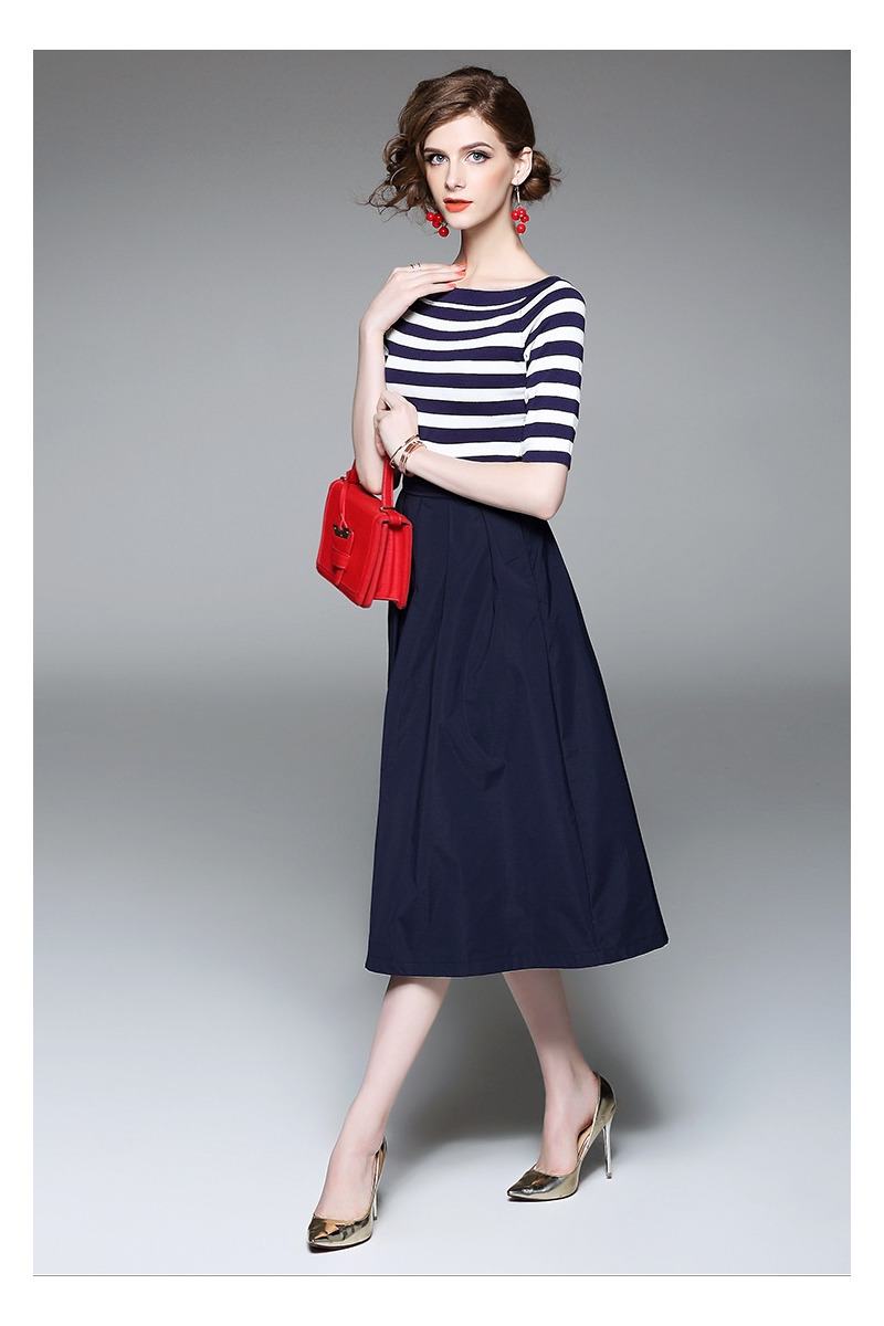 Bande En Tricot Moitié Manches T-Shirt Avec Une Ligne De Midi Jupe Set |