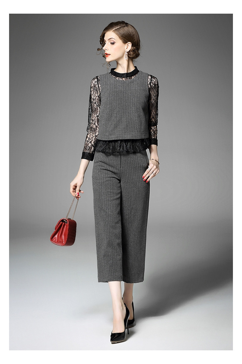 Gestrickte Weste Und Runde Spitze Shirt Und Wide-Leg-Gestrickte Hosen Set