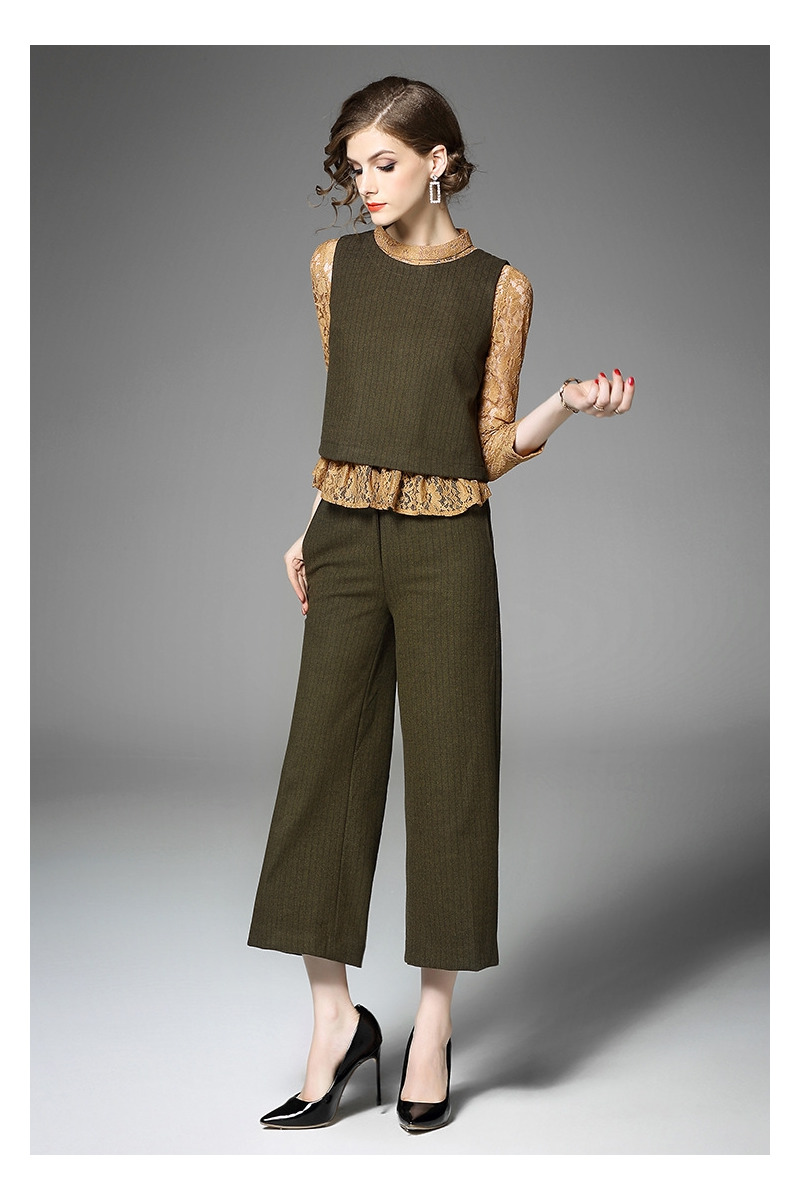 Knitted Vest And Round Lace Shirt And Wide Leg Knitted Trousers Set