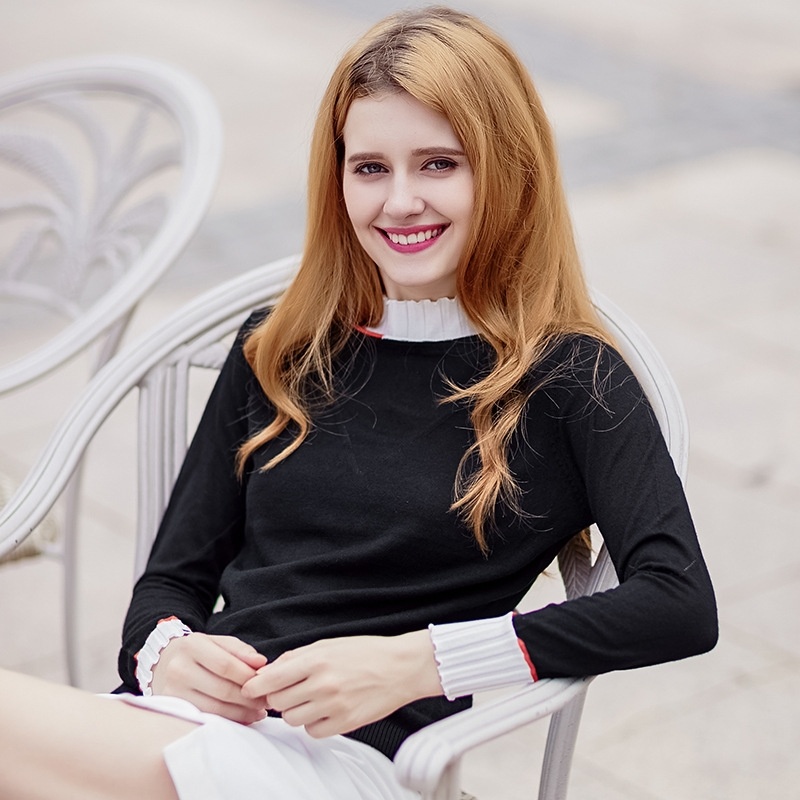 Frauen Lange Ärmel Kontrast Farbe Kragen Kragen Stricken Pullover |