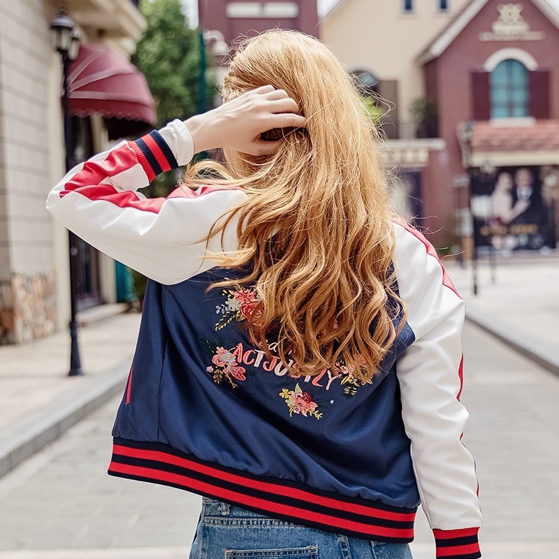 Otoño De Rayas Con Bordado Floral Cuello Alto Con Cremallera Chaqueta