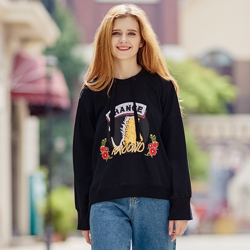 Cartoon-Stickerei-Boyfriend Round-Neck Knit-Pullover | VoguesUs
