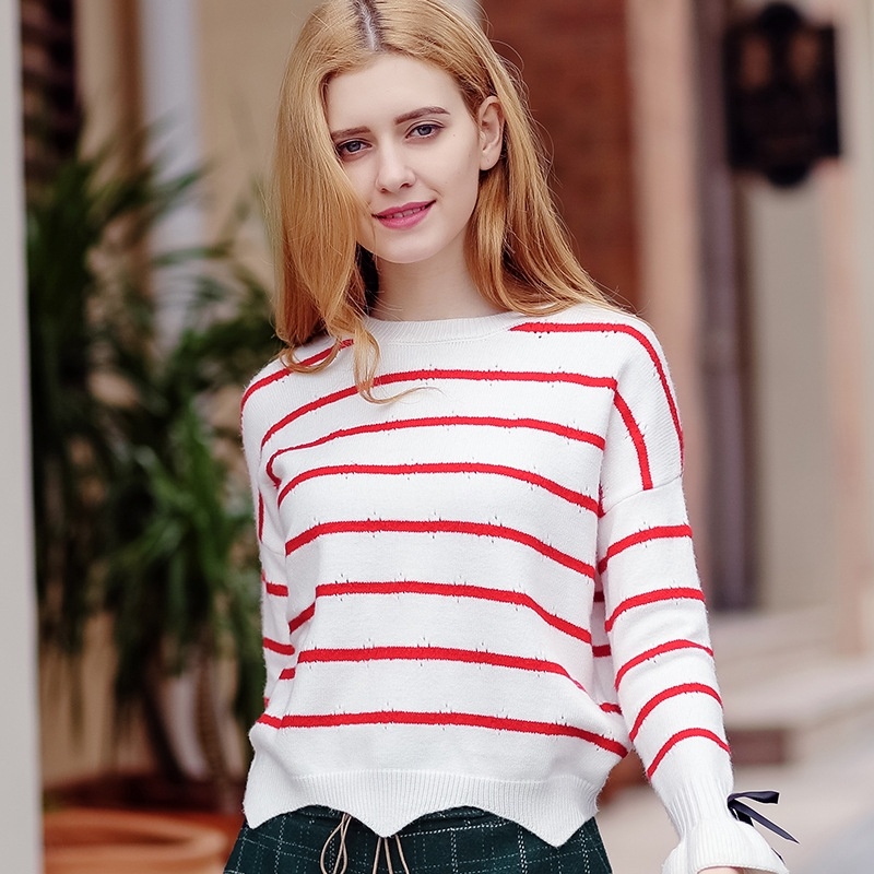 Striped Round Neck Speaker Horn Sleeves Wild Joker Sweater