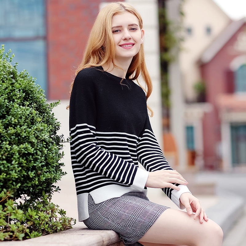 Gestreifte Rundhals-Langarm-Sweet Lady Joker Pullover