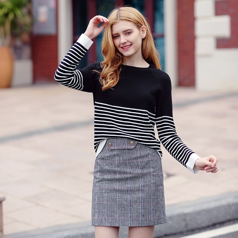 Gestreifte Rundhals-Langarm-Sweet Lady Joker Pullover