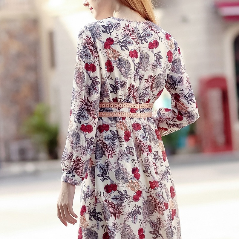 Round Neck Temperament Ladies And Chiffon Mid-Length Dress
