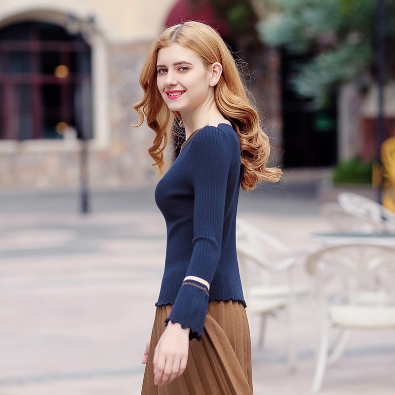 Tour De Cou Frappé La Couleur De La Mosaïque De La Couture Mesdames Pull