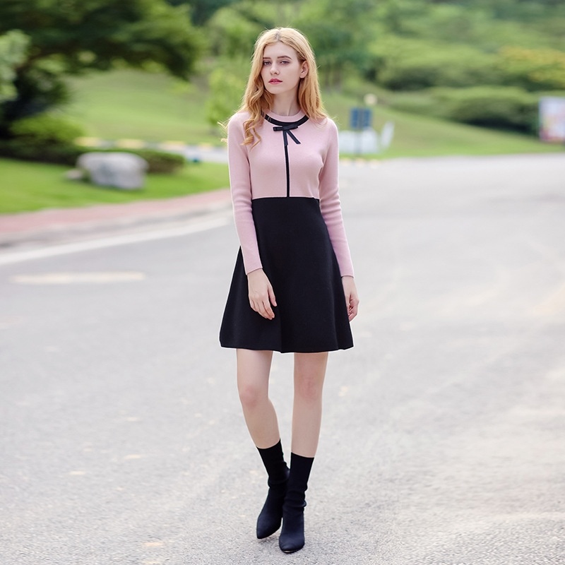 - Rundhalsausschnitt-Hit Farbe Splicing Temperament Damen Strickkleid