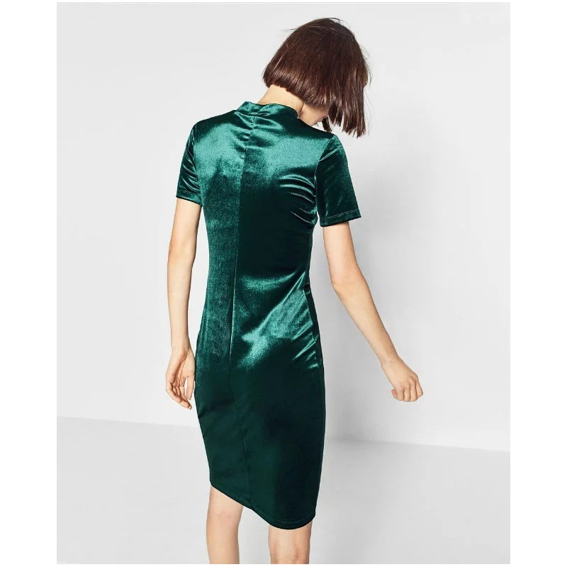Aristocratique Moulante En Velours Corps De La Robe | VoguesUs
