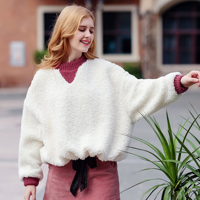 Süße Holzige Plüsch-Halb-Hoher Kragen Pullover Mantel Mit Kontrast-Farbe