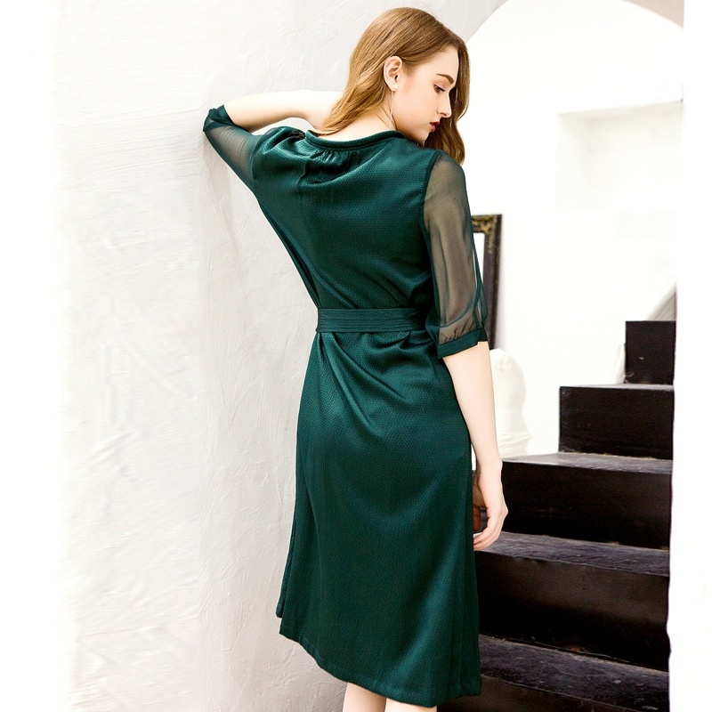 Lace Silk Self-Cultivation Silk Round Neck Sleeve Dress