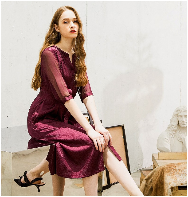 Lace Silk Self-Cultivation Silk Round Neck Sleeve Dress