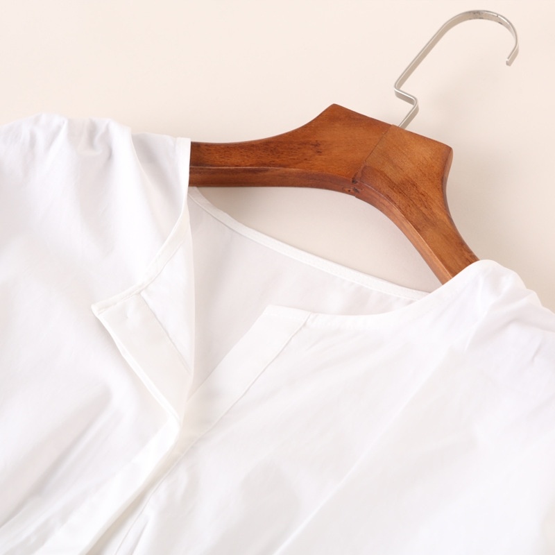 Sept Points De La Lanterne De Cardigan À Manches Cocon Shirt