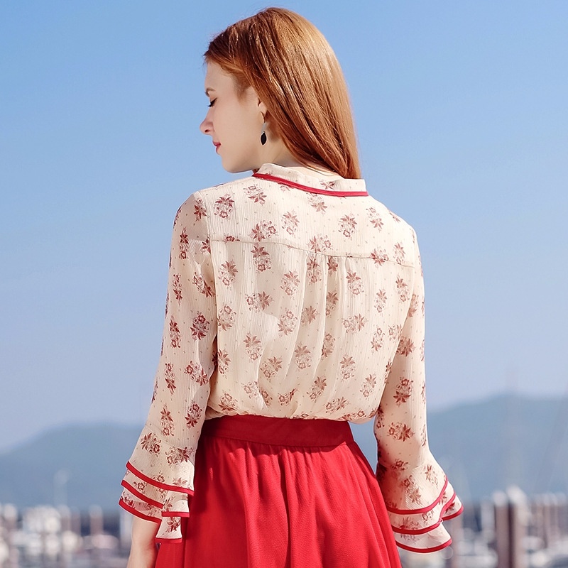 Stand Collar Nine Small Trumpet Sleeves Printed Fresh Chiffon Shirt
