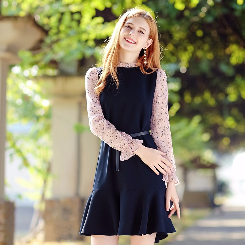 Horn Sleeves Ruffle Temperament Ladies Fake Two Pieces Of Dress
