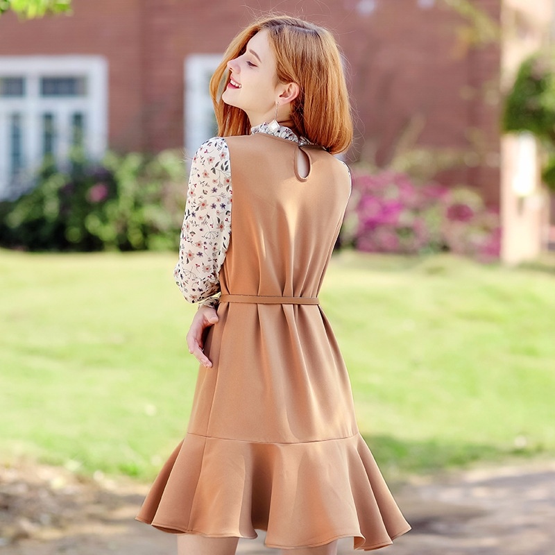 Horn Sleeves Ruffle Temperament Ladies Fake Two Pieces Of Dress