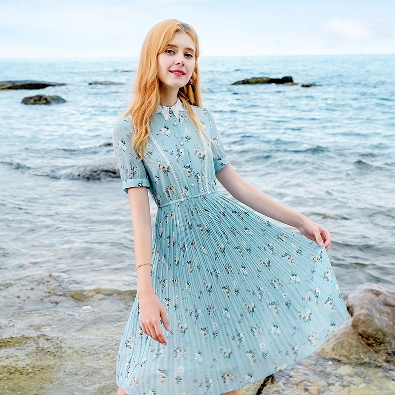Lapel Pleated Chiffon Dress