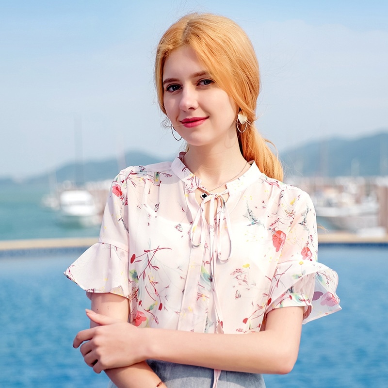 Lace V-neck Sleeve Sleeve Chiffon Top