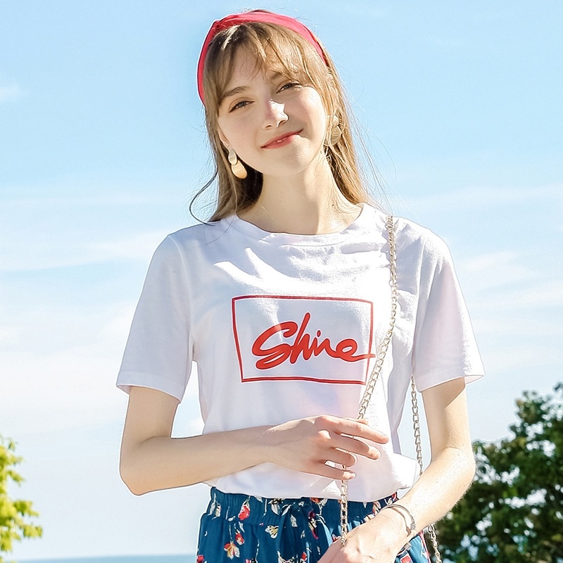 Tour de Cou Lettre T-shirt