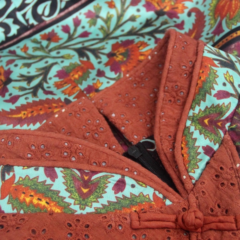 Cheongsam Brodé Bouton De La Veste De Robe